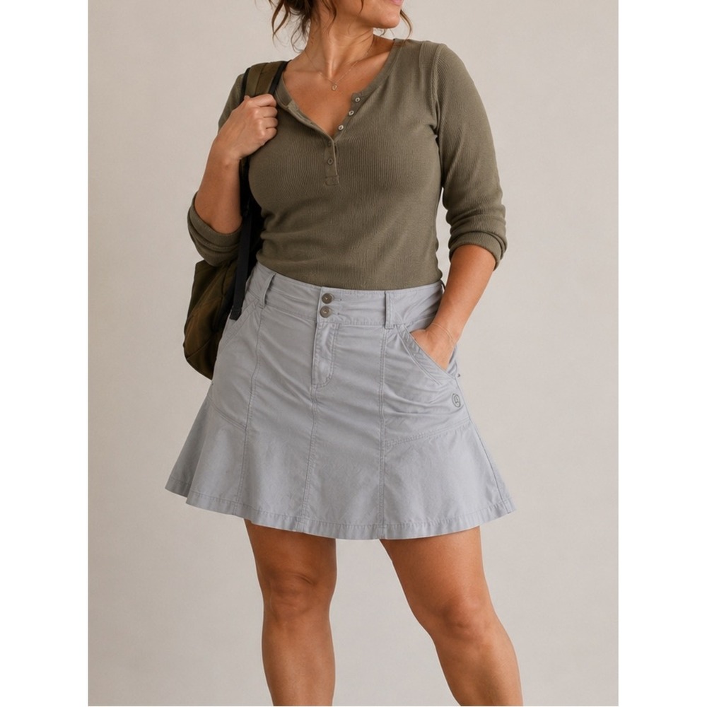MOUNTAIN HARDWEAR Ripstop Hiking Skirt 10 Outdoor Camping Gorpcore Travel Gray